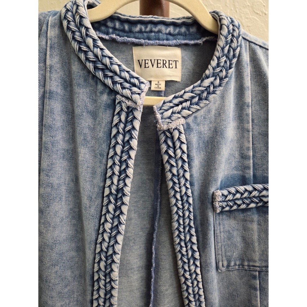 J122. Braided Acid Wash Denim Jacket - Picture 6 of 7